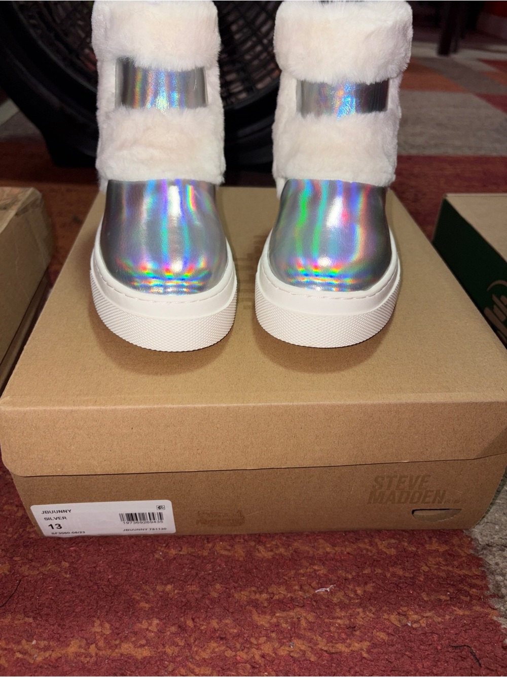 Steve Madden Girls Bunny Little Kid/Big Kid Boots Iridescent Silver
